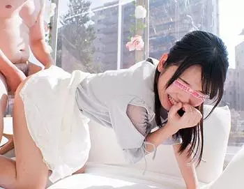 《素人ナンパ企画》えっ？えっ？なに？♡ちょっ&hellip;はずかし&hellip;ああん♡インタビュー中にデカチン即ハメ♡JDを明るく爽やかに強姦