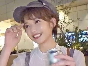 【美尻】ネコ系ボーイッシュ色白ロリ激カワ美少女がエロ展開!痴女みグラインド騎乗位もあるよ!