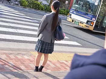 【女子校生レイプ】「あの子&hellip;犯しちゃうか&hellip;」下校中に男に目を付けられた制服姿のエロロリ美少女スレンダーJKが犯される