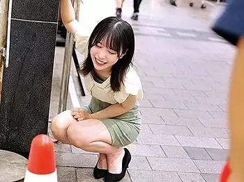 【素人&times;リモバイ】リモバイ散歩で絶頂した激カワ素人女子さん生チンでマンコ激しく突かれて膣内発射までｗｗｗ