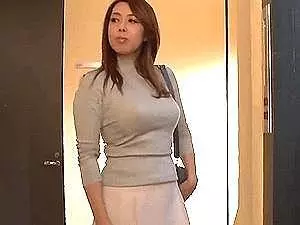 ムチムチ巨乳巨尻で欲求不満な奥さんを奴隷調教！首輪をされ乱交NTR輪姦！バックや騎乗位で犯される！人妻熟女・風間ゆみ