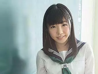 【天海こころ】黒髪ロリ美少女が綺麗な顔に濃厚なザーメンを浴びせられる！