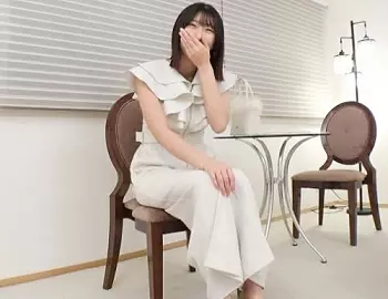 ＡＶ体験撮影！高身長で抜群のプロポーションのしゅうかさん23歳は空港職員、エッチな事に興味がありＡＶ応募！