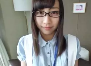 爽やかな美人保育士がエッロいフェラチオするんだけど