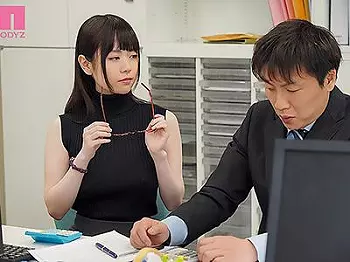 【美乳】予想外のブラなし挑発でオフィスの男性を虜にした完璧な美女の裏側にある危機脱出のドラマとは！？