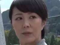 【ヘンリー塚本】「亭主いなくて大変やのう」口説く男に欲しがる熟女。車の中で不倫ファック！