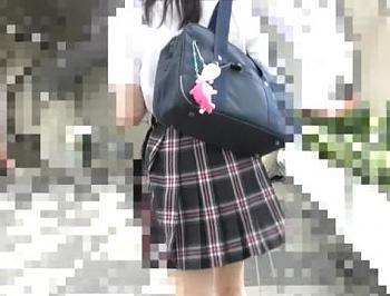 スカート 制服 販売 痴漢