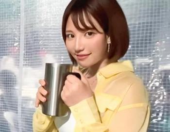 Ｆカップ巨乳美女と生セックス！タヌキ顔の「あずさん 23歳 動画配信者」はお酒とセックスが大好き！