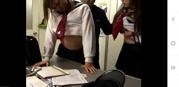 動画エロタレスト