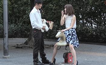 公園でのノーパンチラ 動画エロタレスト
