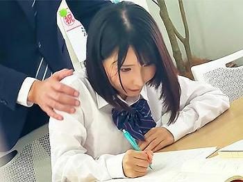 677a04efe66bf - 《レイプ》魅力溢れるJKさんと怪しげな塾講師が交錯する禁断の物語誰もが驚く結末に注目せよｗｗｗ