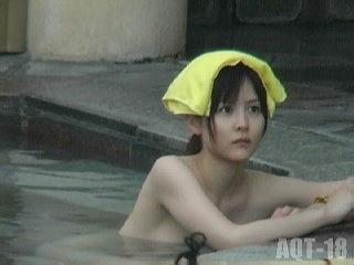 少女　温泉　盗撮 