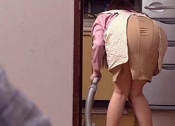 【中出し逢沢まりあ】近所のご主人にフェラ抜き奉仕！ペニスの刺激に巨乳妻が種付け迎え入れだす