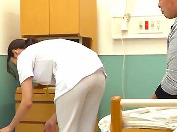 【看護師×熟女】長い入院生活でオバサン看護師の透けパンに思わず勃起してしまいそのまま性処理してもらって膣内発射ｗｗｗ