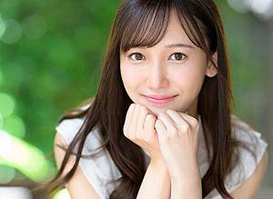 【新人】スレンダーボディにぷっくり実ったEカップの幻の素人がAVデビュー！