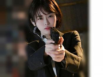 「MINAMO/中出し~捜査官」お願い~生で下さい！疑似カップルで密室に閉じ込んだお姉さんが同僚に注入させるエロ動画WW