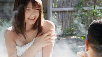 温泉NTR盗録｜彼氏の目の前で他人棒に喘ぐ彼女の寝取られ映像