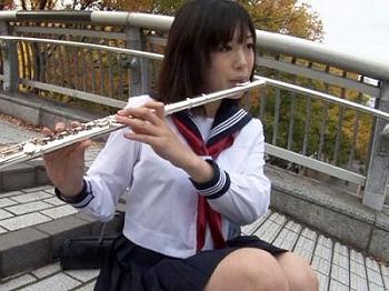 6018d3d203721 - 【秋月めい】吹奏楽部の可愛い女子校生が、楽器のようにオチンチンを舐めまわしながら乱れることになるww