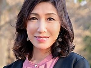 【五十路熟女】バレたらまずい！！叔母さんと甥っ子の不適切関係。愛し合ってしまった２人が生々しい交尾へと進んでいき…
