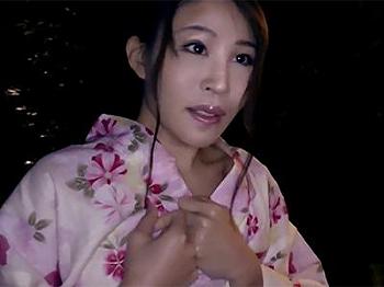 【不倫×巨乳】浮気の隠れ宿で他の男と激しく抱き合い巨大な胸をたっぷり揉みしだかれ快楽に溺れ続ける