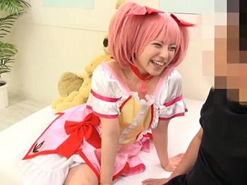 『お願い…熱くなってるおマ〇コ…気持ち良くして…』純粋無垢なコスプレイヤーを騙し催眠術かけ肉棒欲しがる淫乱化させて…