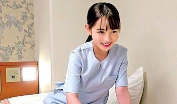 【素人×ナンパ】アイドル級美少女セラピストの丁寧なフェラや手コキ！