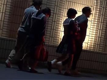 676a2ceb50c86 - ?痴漢×レズキス?エリート女子高生襲わる！禁断の快楽に酔いしれる姿が衝撃的ｗｗｗ