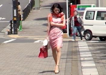 ＜人妻ナンパ＞※セレブ系の美魔女妻(35)をガチナンパ♥他人チンポで中出しされる美熟女がヤバいｗｗｗｗ＜三十路＞