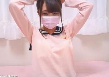 ライブチャット動画の割に珍しく高画質！そしてマジでキュートなティーンズ？美少女が少しづつ脱いでくぞいｗ