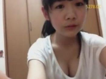 自撮り　おっぱい　jk　顔出し 