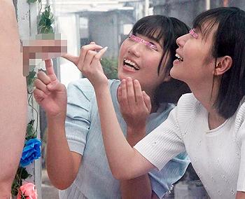 『パンツ綱引？脱げちゃうょ…』大学の卒業式終えたばかりの友達同士男女ナンパ MM号で賞金餌にエロいゲームに挑戦させたら… - 無料エロ動画の玉手箱