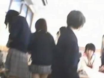 教室　着替え　盗撮 
