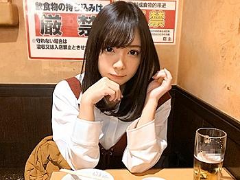 黒髪のきれいな女がハメ撮りを酒を飲んだ状態で満喫して激イキを何度も繰り返すことになる