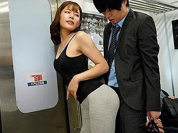 【フェラ×騎乗位】官能的な巨乳美女が汗びっしょりで激しく交わり内部に熱い欲望を注ぎ込む絶頂の瞬間