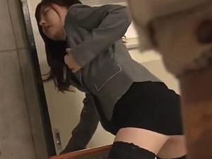 スカート セール エロ動画 教師