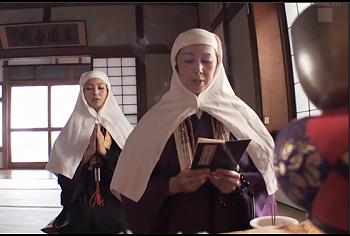 ［拷問尼寺］尼寺に扮した悪の組織に潜入する捜査官！だが正体はバレ恐怖のレズ仕置き！快感屈辱！