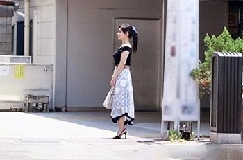 ＜熟女＞※清楚な見た目で超ドスケベな四十路妻がAV出演♥膣奥ピストンで完堕ちする美熟女がエロすぎるｗｗｗｗ＜巨尻/デカ尻