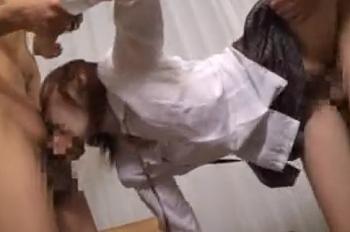 【お姉さん、ギャル】これ？と男優二人登場に困惑ギャルが一度絶頂後も無限3Pするエロ動画！ - 動画エロタレスト