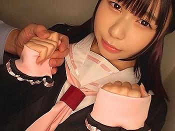 《月美りょう》コスプレイヤーの敏感BODYが中年男との秘密の逢瀬で狂喜乱舞膣奥に大量の白濁液を浴びせられる至福