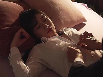 〖山手梨愛×女上司〗最強の容姿と肢体を持つ強烈な女ボスが部下の剛棒を受け入れ子宮が壊れるほどのエクスタシーで狂喜乱舞！