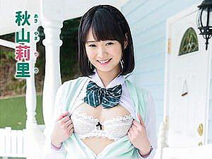 放課後に隣の席の巨乳JKが誘惑してくる過激イメージビデオ【秋山莉里/野々宮すず 着エロ ロリ 女子高生】