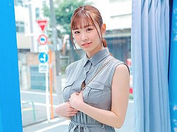 『ヤバいです…出ちゃう…』マキシワンピの美女人妻をナンパし着衣マッサージ体験企画！電マ責めでお漏らしからエロ不倫セックス