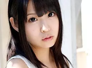 【次世代アイドル誕生】美少女アイドル&lsquo;&rsquo;まさかのAVデビュー！一生懸命手コキする姿が半端ないって！