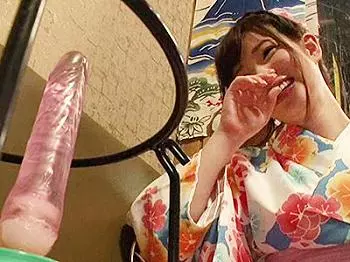 ＜これ動くんですか？ｗ＞初めて見るマシンバイブに興味津々な女の子に賞金を私その場で実際に体験してもらう