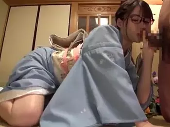 【素人】華道部の女子大生と着物H&hearts;音を立てる下品フェラチオ～着物の下はスケベな黒いランジェリー♪