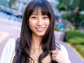 ＜人妻ナンパ＞色白清楚な28歳のセレブ若妻が下着チェックで発情！電マ&hellip;バイブで痙攣させ濃厚エロな中出しセックス！＜素人＞