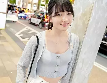 可愛らしいスタイル抜群の美女を銀座で発見！さっそくお声かけしたのは「まゆさん23歳」はデザイナーさんでした！