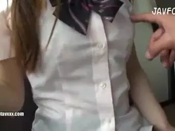 《女子●生 素人 ハメ撮り》巨乳のおいしそうな体をした女子●生！ホテル直行して制服を着させたままハメ撮りしたったｗｗｗ