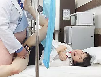 【セクハラ健康診断】『そこも触るんですか？&hellip;あっ&hearts;』SOD女子社員『石川陽波』にドッキリ！！検査と称して放尿までさせる！