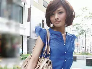 《S級人妻》キタァーーー！㊙人妻たちの乱舞『なし崩されてイク誓いのリング。。。』性に不満を持ったアラサー妻の不倫SEX！